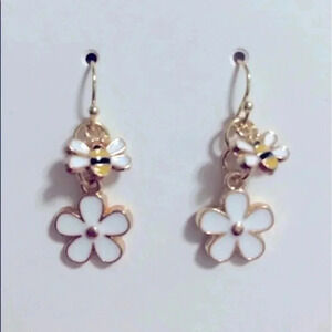 White Bee & Flower Gold Drop Earrings NWT